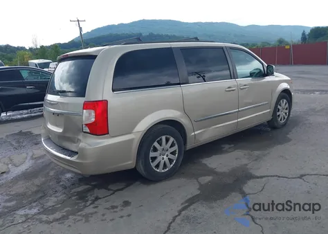 2014 Chrysler Town & Country Touring z USA, uszkodzony, nr VIN 2C4RC1BG3ER270416